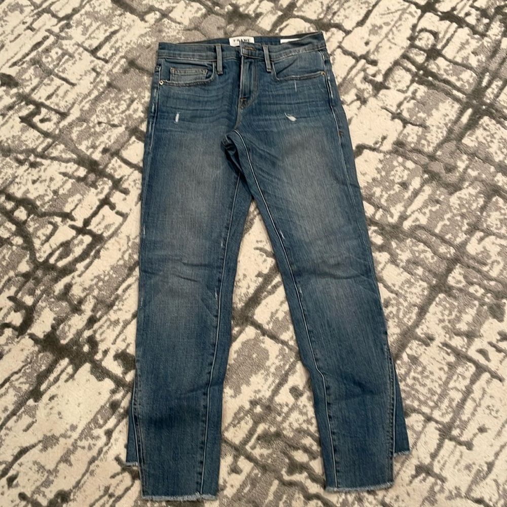 Frame le boy Jean size 24